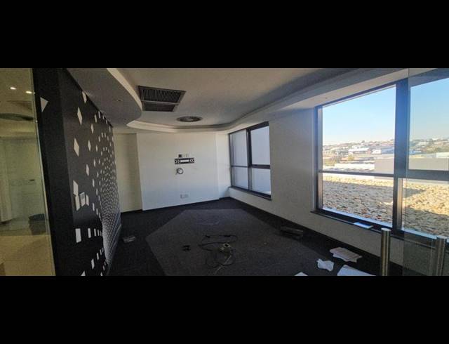 BUSINESS PROPERTY TO RENT IN WATERFALL